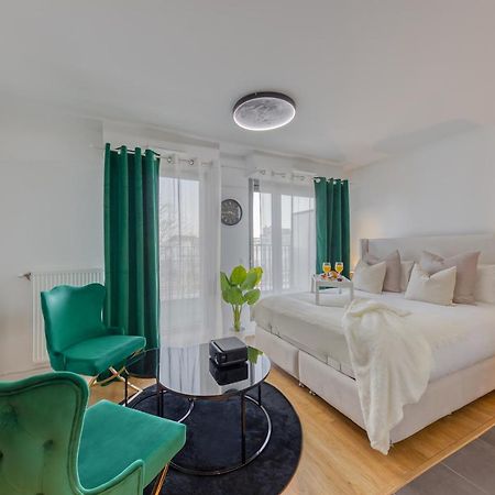 Cinema Moon Luxury - Gare 3Min - Proche Paris Lejlighed Massy  Eksteriør billede